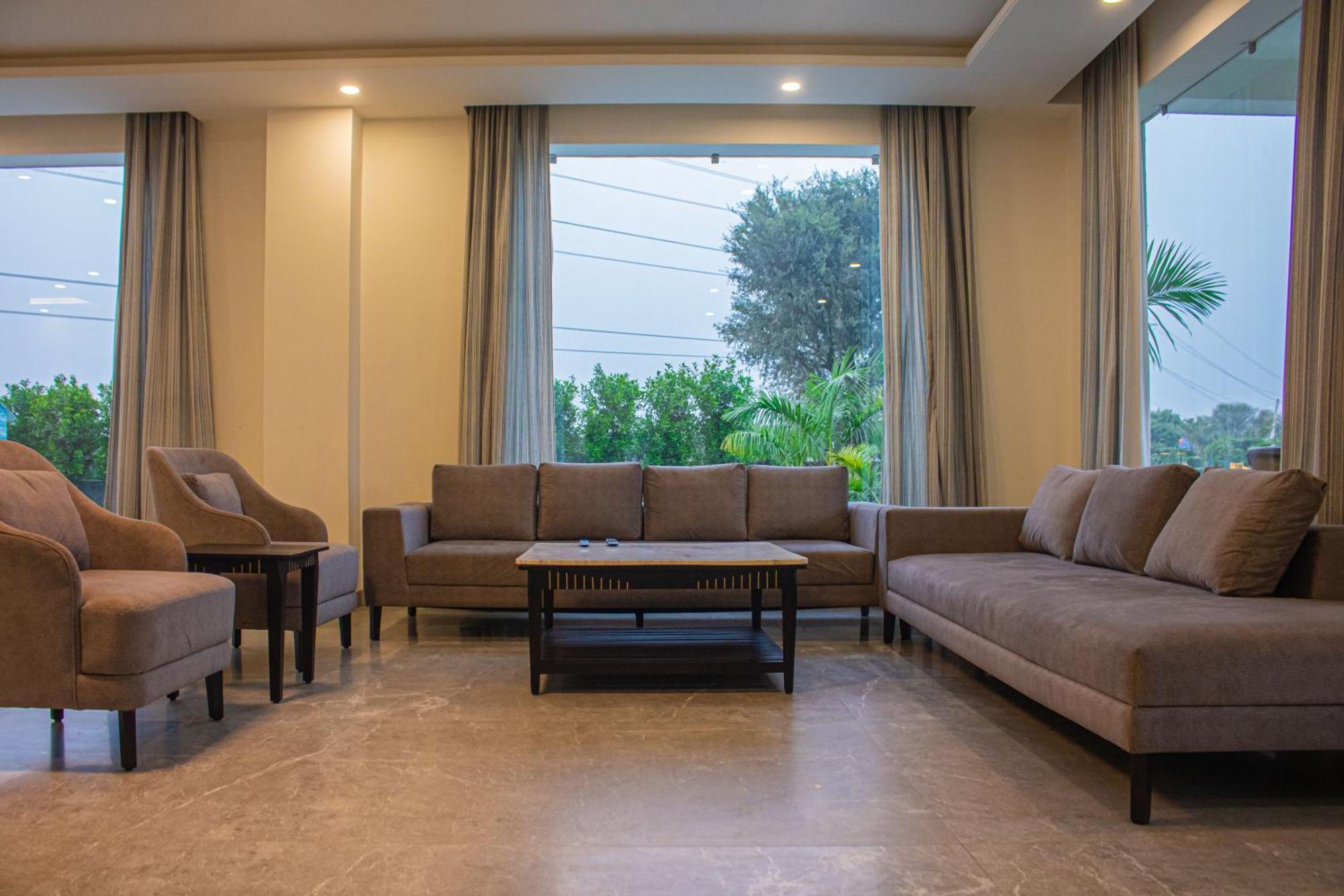 The Peace- A Luxury 2Bhk Private Pool Farm Villa Dzsaipur Kültér fotó